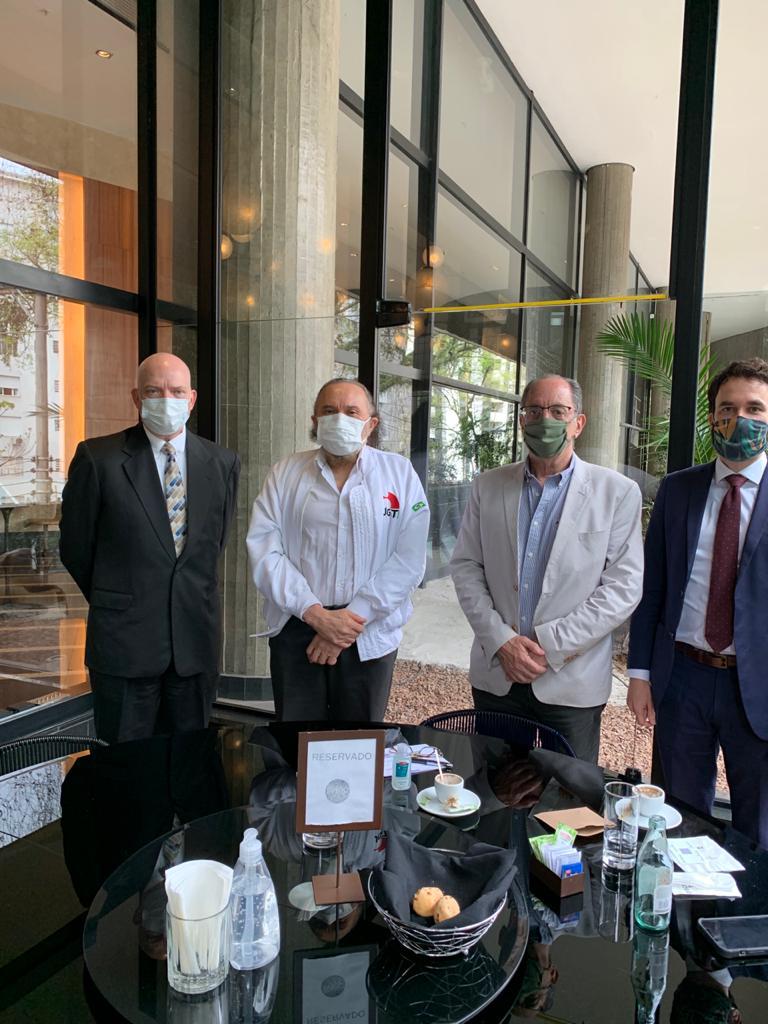 Representantes da Embaixada americana recebem dirigentes da UGT 